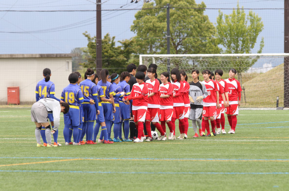 女子サッカー